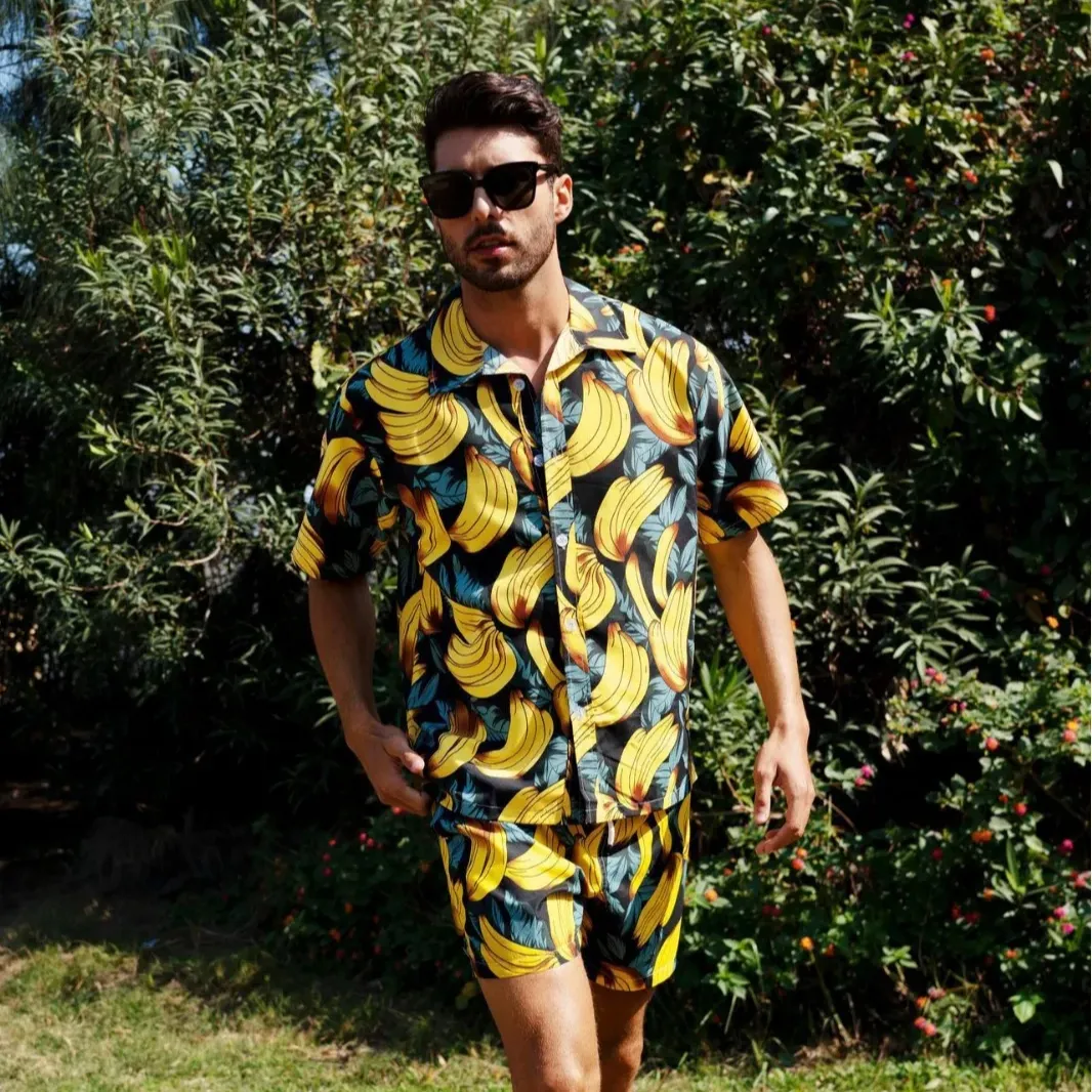 OEM şort gömlek setleri özel Hawaiian tatil plaj yüzme hindistan cevizi ağacı baskılı kırışıklık dayanıklı erkek kısa kollu takım elbise