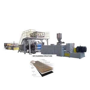 Línea de producción de extrusión de suelo SPC, máquina de fabricación - Product Image 1