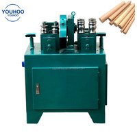 Machine automatique de fabrication de manches de balai en bois, de manches de houe et de manches de hache en bois