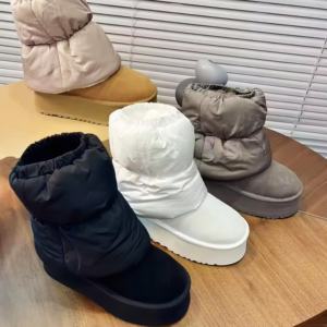Botas de Nieve de Diseñador al por Mayor, Botas uGss Originales Personalizadas, Zapatos de Moda que Aumentan la Estatura para Mujer, para Exteriores - Product Image 1