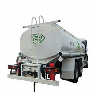 Camion-citerne à carburant Shacman 6x4 de haute qualité, capacité de 5000 gallons, camion-citerne à huile diesel - Product Image 6