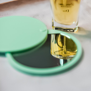 2025 Hot Bán Nhỏ Gọn Cầm Tay Gương Vòng Có Thể Gập Lại Nhựa Nhãn Hiệu Riêng Trượt Du Lịch Túi Trang Điểm Gương - Product Image 6