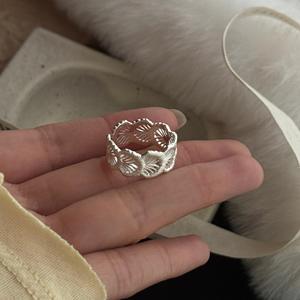 S925 Sterling <b>Silver</b> Antiqued Style Ring with Lace Snowflake <b>Fan</b> Leaf Filigree Retro Gold Inlay 18K Plating Sweet Niche Ring - Product Image 1