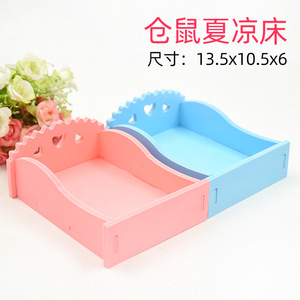 Cama refrescante para mascotas, colchón de PVC con patrón de corazón rectangular rosa y azul para uso en verano para hámsteres - Product Image 2