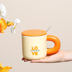 Mug en céramique nordique créatif à poignée épaisse, style Macron, avec contraste de couleurs simple, pour couple - Product Image 1