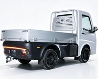 Quadricycle utilitaire électrique compact Jinma de Chine avec benne basculante, homologué CEE, pour usage agricole et transport de marchandises, conduite à droite