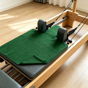 Toalla de Pilates Antideslizante de Microfibra y Goma, Lavable, Fácil de Transportar, para Todas las Estaciones, Venta al Por Mayor - Product Image 2