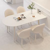 Ensemble table à manger en dalles de roche de style crème, moderne et minimaliste, chaises confortables pour petit appartement, maison et hôtel