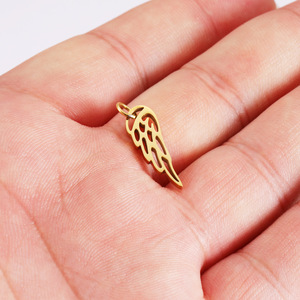 <strong>Angel</strong> Wing Stainless Steel Jewelry <strong>Charm</strong> 7*20MM Silver / Gold / Rose Gold Small Pendant <strong>Charms</strong> for Jewelry Making - Product Image 6
