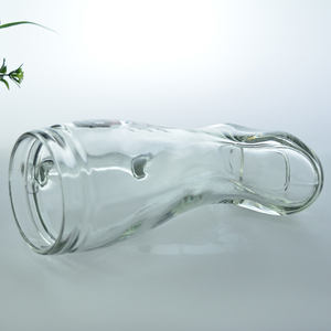 Barattolo di vetro per birra a forma di stivale per scarpe da 600ml/1L manico in vetro tedesco - Product Image 3