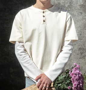 T-shirt Henley 2-en-1 pour homme, 100% coton, design uni, manches courtes, 210 grammes, séchage rapide, personnalisable, échantillon rapide, faible MOQ, OEM - Product Image 4