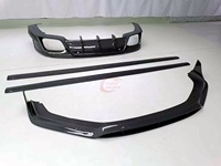 Kit Carrosserie Complet en Fibre de Carbone Style OC pour Porsche Panamera 976 : Lame Avant, Spoiler de Pare-chocs Avant, Ailerons Latéraux, Jupes Latérales, Diffuseur Arrière et Lame Arrière