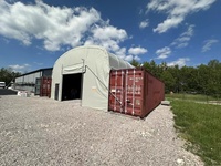 Abri/auvent léger et moderne en acier galvanisé à poutre unique avec toit en tissu PVC pour entrepôt et usage industriel