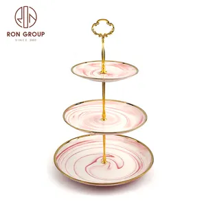 Vajilla de porcelana para fiesta de boda, plato de postre con borde dorado y rosa, cena redonda de cerámica de 3 niveles - Product Image 1