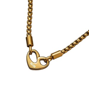 Collana con Ciondolo a Cuore Traforato in Oro, Bestseller in Europa e USA, Gioiello Delicato a Doppia Faccia per San Valentino - Product Image 5