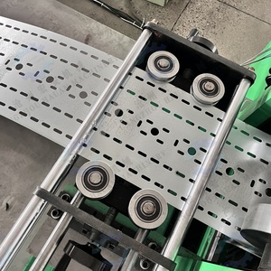 Nouvelle machine de fabrication de supports intermédiaires pour chemins de câbles perforés électriques, machine de profilage de chemins de câbles - Product Image 3