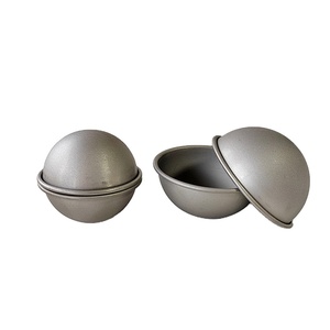 4.5cm 5.5cm 6.5cm 7.5cm 8.5cm Surface sablée demi-sphère hémisphère savon <span class=keywords><strong>de</strong></span> <span class=keywords><strong>bain</strong></span> bombe moules pour <span class=keywords><strong>bain</strong></span> bombe boule fabrication - Product Image 1