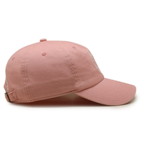 Gorra de Béisbol DIMEI Modelo 253613 Unisex con Logotipo Personalizado en Relieve, Estilo Cola de Caballo, 6 Paneles, Lona Ajustable, Patrón de Letras, Tela Común