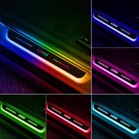 Nouveau Logo Personnalisé Rgb Sans Fil Magnétique Intérieur De Voiture Décoratif Atmosphère Éclairage Auto Capteur Led Seuil Bienvenue Pédale Lampe