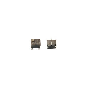 Nouveaux et originaux Trimmers CERMET à montage en surface COPAL ELECTRONICS ST-5 ETW 500 ohms (14 tours) pour circuits intégrés - Product Image 1