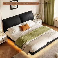 Lit suspendu en fer Meida, style moderne et minimaliste, avec revêtement en tissu doux et durable, disponible en tailles Queen/California King/King, idéal pour les chambres d'appartement.