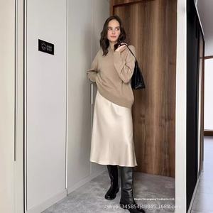 Vente chaude de la russie femmes <span class=keywords><strong>Vintage</strong></span> cou <span class=keywords><strong>pull</strong></span> 2025 nouveau Style européen américain doux tricoté haut de base pour l'hiver - Product Image 4