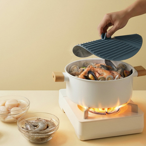 Couvre-bol réutilisable en silicone et tapis isolant thermique pour la conservation des aliments, la cuisson et la protection du comptoir - Product Image 1