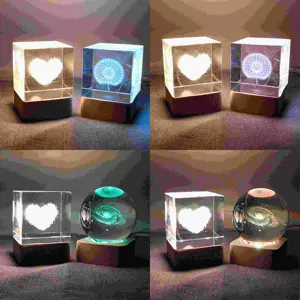 8.5 X 8.5cm Square Oak Wooden Base 2.5cm Height For Crystal Resin Acrylic Decoration Cold White Led Light With USB Cable