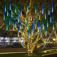 Meteorschauer-Lichter 8 Röhren Wasserdichte LED-Lichter Fallender Regen Lichterkette für Weihnachten Hochzeit Party Bäume Garten