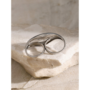 Bijoux fantaisie Chubby lisse Double bague en or 18 carats en acier inoxydable géométrique titane bague en acier inoxydable pour les femmes - Product Image 5