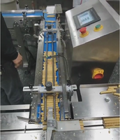 Machine d'emballage et de remplissage automatique haute vitesse Skywin avec étiqueteuse en acier inoxydable 304 pour gobelets en plastique/feuille métallique/biscuits