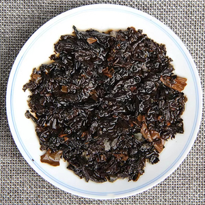 Té Pu'er Mu Zhi al por mayor, <span class=keywords><strong>Serie</strong></span> Pequeña Tuocha 'Tuo de Hoja de Loto', Té Pu'er Maduro en Lata Pequeña con Hoja de Loto - Product Image 6