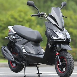 Fabrika doğrudan satış 4-Stroke 150 Cc benzinli Scooter ve 100 km/h yüksek hızlı benzinli motosiklet Scooter şehir Commuting için Ideal