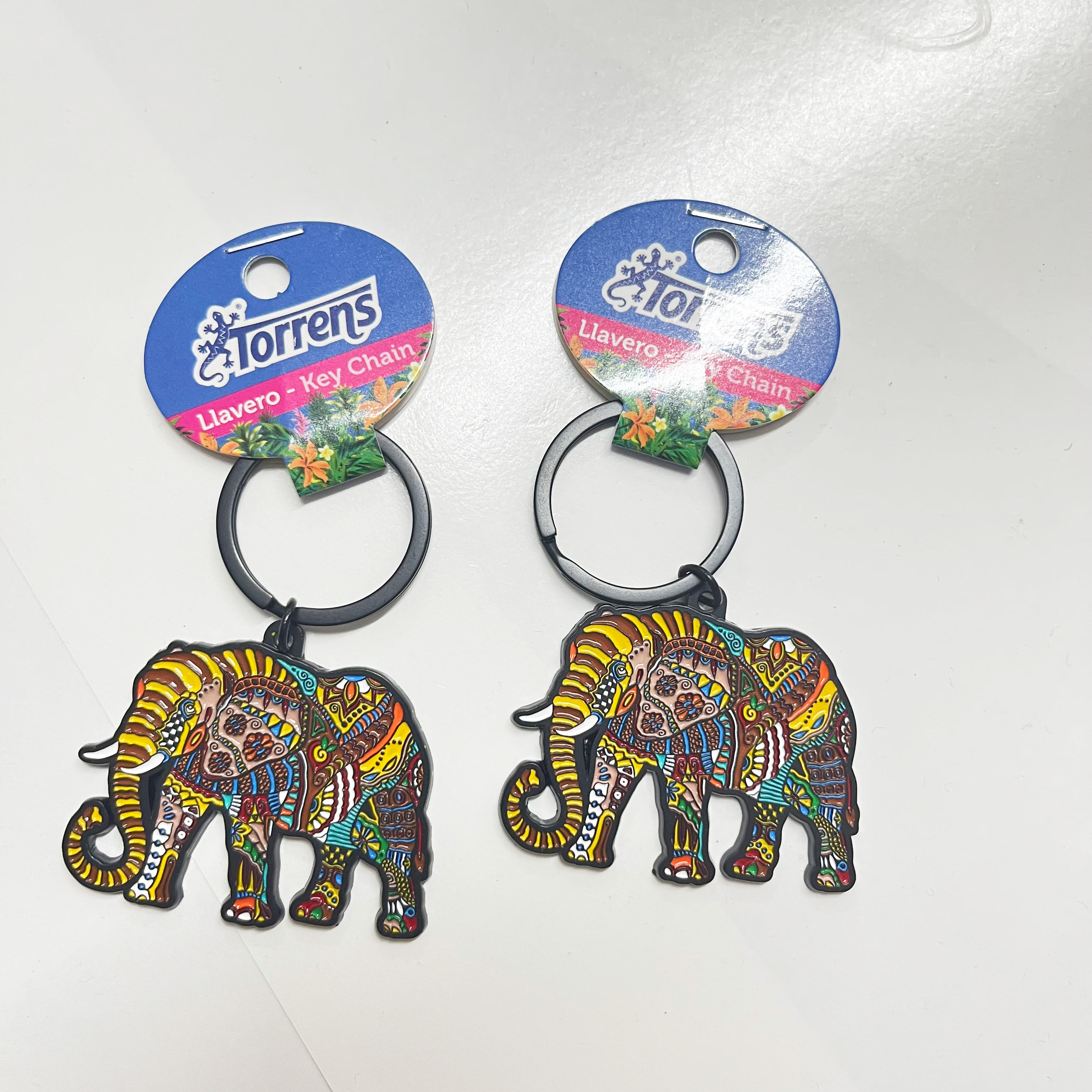 Shop Custom Saudi Keychains Wholesale Luxury Options