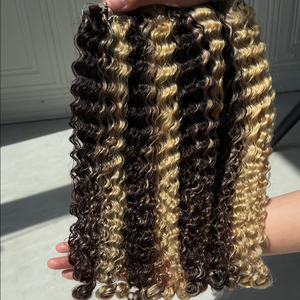 Extensions de cheveux humains en trame de ruban PU, ondulations profondes, couleur piano blond-brun mélangé, fournisseur en gros - Product Image 3