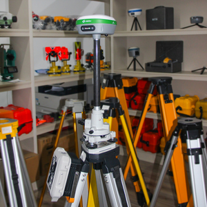 ระบบสำรวจ GPS GNSS RTK รุ่น AllyNav R26 พร้อมระบบวัดมุมเอียง (0~60 องศา)  ปรับระดับด้วยระบบอิเล็กทรอนิกส์  กำลังส่ง 0.5W-2W รองรับ BDS/Galileo น้ำหนัก 1 กก. - Product Image 5