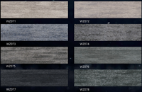 Dalles de moquette commerciales modernes pour bureaux 25x100cm, personnalisables, résistantes aux taches, en nylon, à poils longs, avec support PVC, vente en gros pour la maison et l'usine