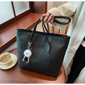 I-0541 Women PU Leather <b>Tote</b> <b>Bags</b> New Large Capacity Zipper Handbag <b>for</b> Ladies Fashion Spring and <b>Summer</b> Shoulder <b>Bag</b> - Product Image 3