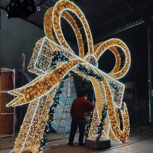 Boîte cadeau 3D étanche avec lumières LED décoratives pour les fêtes de Noël, les foires, les marchés et les célébrations saisonnières en extérieur - Product Image 1