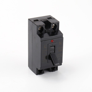 Interruptor de Circuito en Miniatura Sika 30A 2P con Luz Roja para Uso Doméstico - Product Image 4