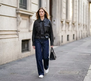 Veste en cuir véritable de <span class=keywords><strong>mouton</strong></span> avec ceinture ajustable, style streetwear, veste en cuir <span class=keywords><strong>noir</strong></span> pour femmes - Product Image 1