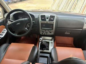 Camionnette JMC Baodian à quatre roues d'occasion, moteur diesel 2.9T - Product Image 6