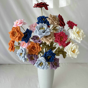 Roses artificielles, fleurs en soie faites à la main, réalistes, accessoires de photographie de mariage, décoration de la maison, bouquet de roses à 3 têtes - Product Image 1