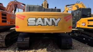 รถขุดตีนตะขาบ SANY SY235C มือสอง น้ำหนัก 23.5 ตัน พร้อมเครื่องยนต์ Isuzu 6BG1 รถขุดไฮดรอลิกขนาดกลาง-ใหญ่ เครื่องจักรก่อสร้าง มีสินค้าในสต็อก - Product Image 6