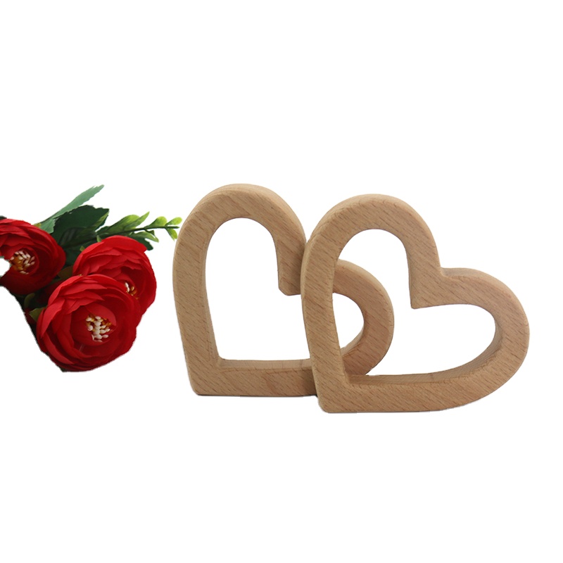 Heart-shaped деревянный Прорезыватель естественная захватывающая игрушка