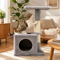 Arbre à chat moderne multi-niveaux en velours avec poteaux en sisal, design écologique et durable, structure d'escalade en peluche pour jeu et repos en intérieur, emballage carton