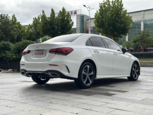 Modelo <span class=keywords><strong>2022</strong></span> de Premium de segunda mano Beijing <span class=keywords><strong>Benz</strong></span> A200L sedán deportivo coche de gasolina coche de combustible, sedán de segunda mano - Product Image 4