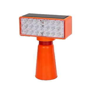 <span class=keywords><strong>Site</strong></span> Feux d'avertissement rouges et bleus Feux de circulation à LED de route Feux clignotants solaires - Product Image 6