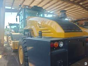 เครื่องลูกกลิ้งยางมะตอยขนาด26ตัน XCMG แบบดรัมเดียวใช้ XS265HSIV - Product Image 3