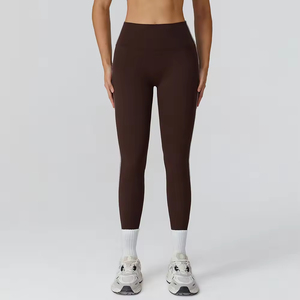 Pantalons de yoga pour femmes personnalisés avec bandes latérales de compression, en polyester et élasthanne, taille élastique, longueur intégrale, pour l'entraînement et le yoga - Product Image 5
